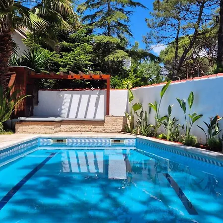 1 - Sea, Nature, Pool & Privacy Tatil Evi Golem (Tirana)