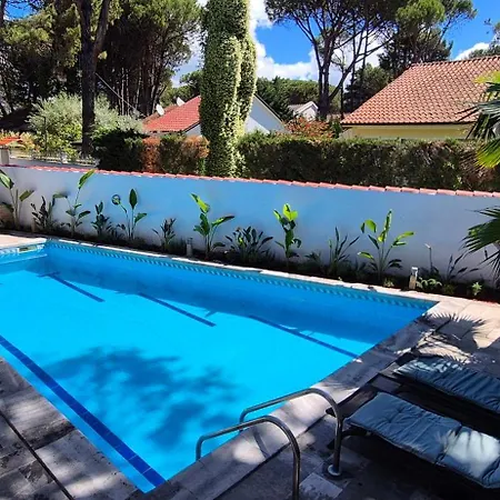Semesterbostad 1 - Sea, Nature, Pool & Privacy Golem (Tirana)