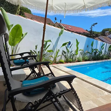 1 - Sea, Nature, Pool & Privacy Semesterbostad *